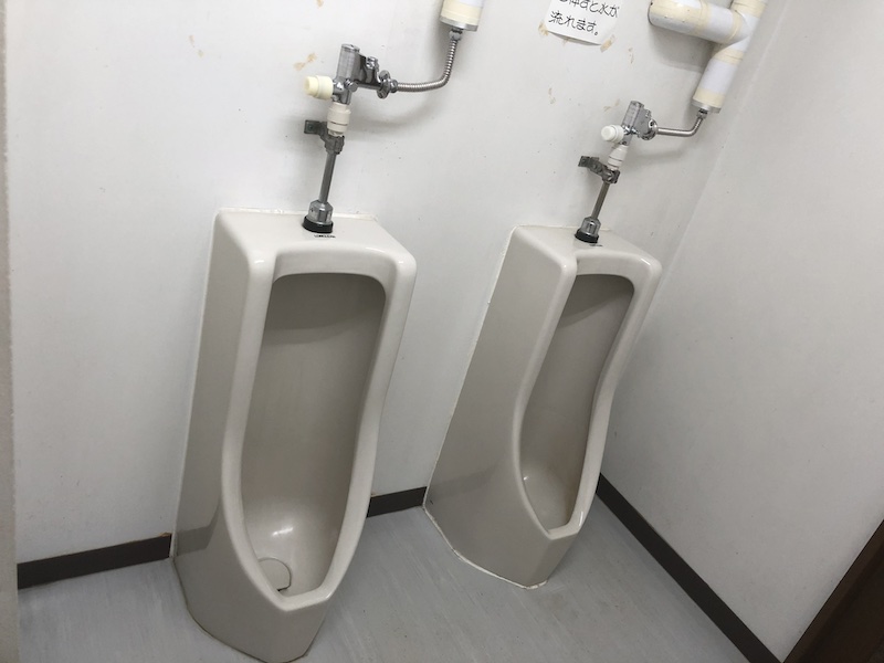 トイレ小便器