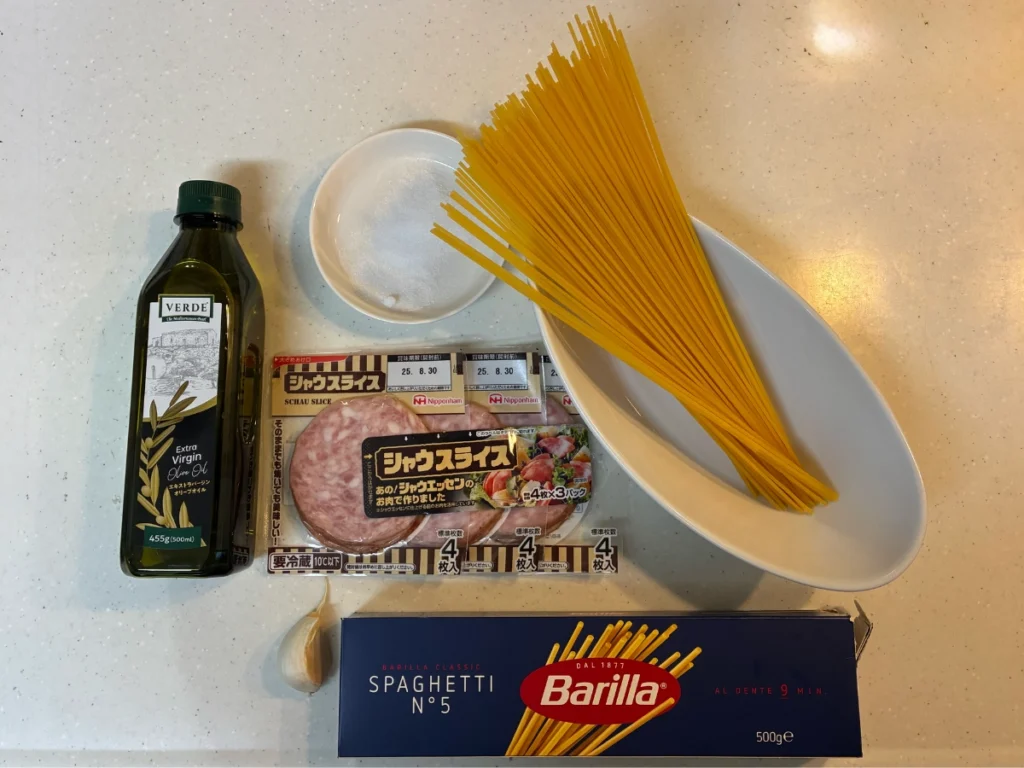シャウスライス・ペペロンチーノの材料（一人前）