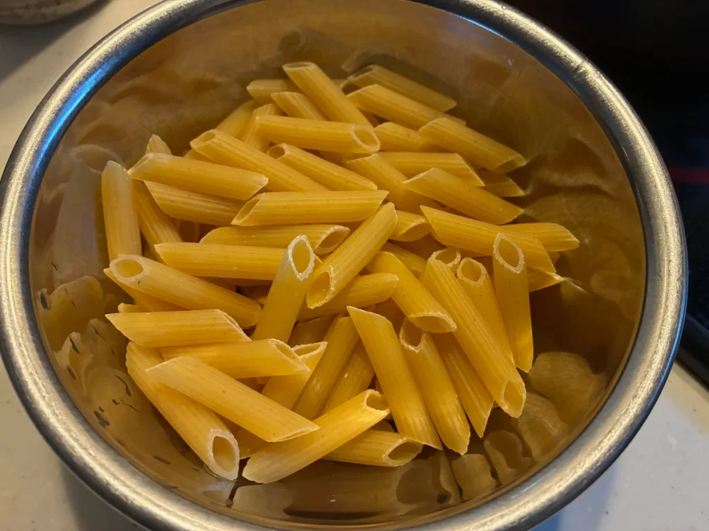 ミートグラタンに使用したショートパスタ100g